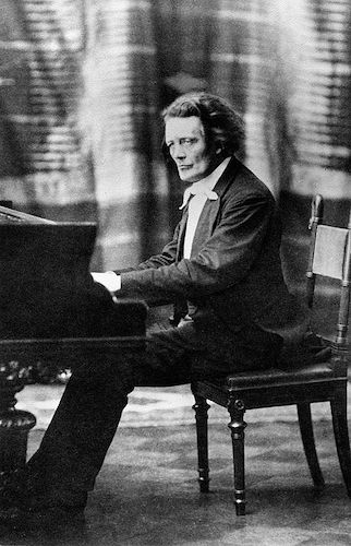 Rubinstein_Anton_playing_piano